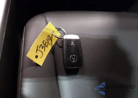 2016 Acura Tlx из США, поврежденный, VIN 19UUB1F38GA015760